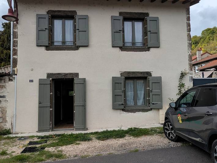 Gîte pour 4 personnes, avec Balcon et Terrasse à Polignac