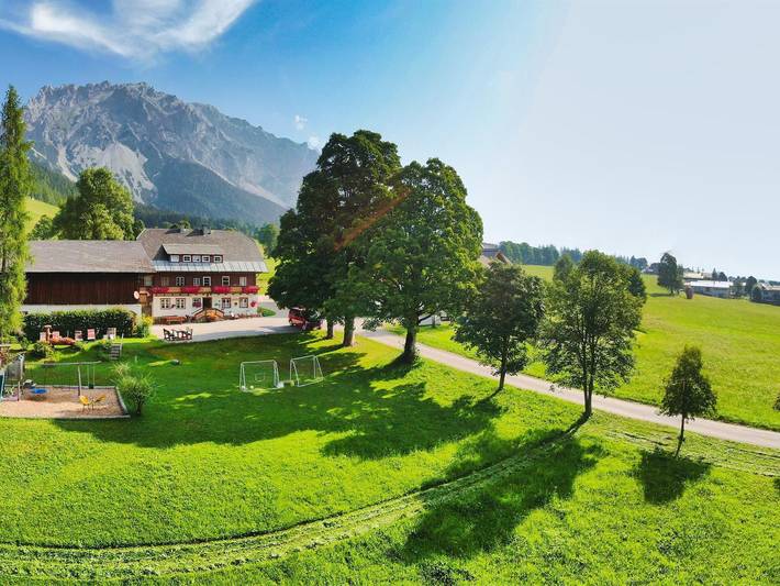 Bauernhof für 2 Personen, mit Balkon und Garten sowie Sauna in Ramsau am Dachstein