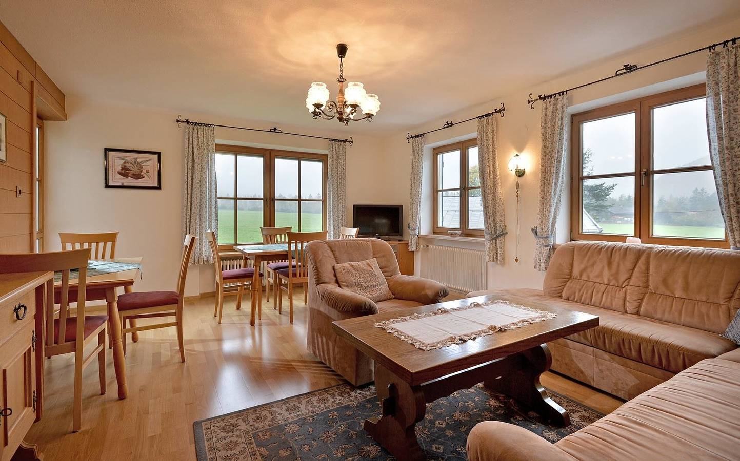 Ganze Ferienwohnung, Apartm."Kaiserblick"-2 Schlafräume,Du/Wc,Tv,Südblk in Kössen, Kaisergebirge