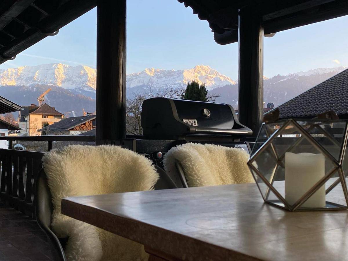 Ganze Wohnung, One-Bedroom Apartment with Balcony and Mountain View in Garmisch-Partenkirchen, Bayerische Alpen