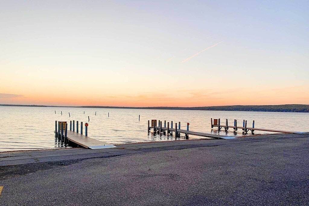 Higgins Lake Retreat - Hike, Swim, Relax! in Higgins Lake