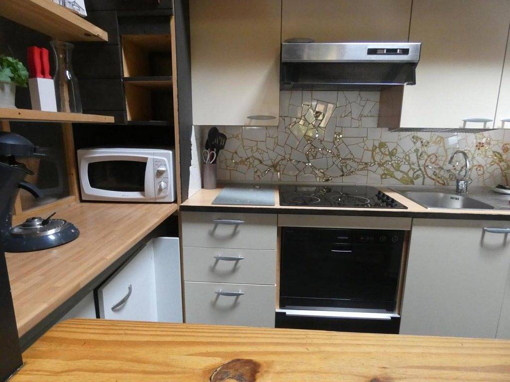 Gîte l'Atelier Bois (pour 2 adultes + 2 enfants) in Gaillères, Landes