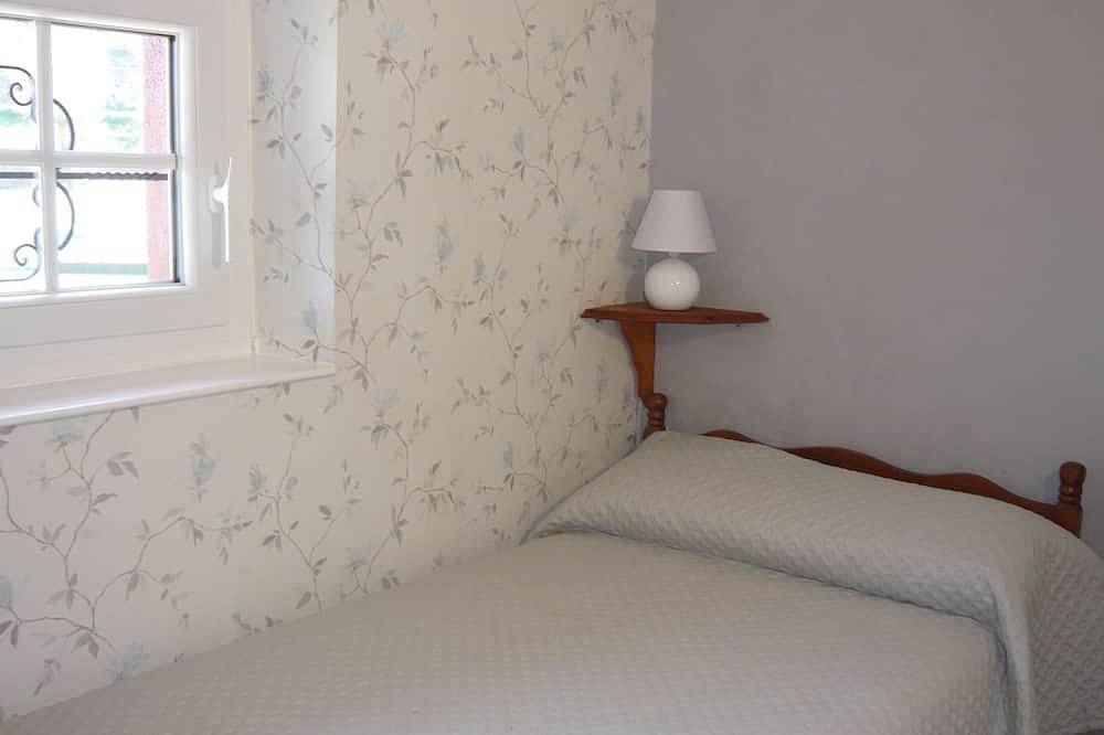 Apartamento entero, Apartment 5 Persons (2*) 200m From The Tourist Center in San Juan Pie de Puerto, Region de Bayona