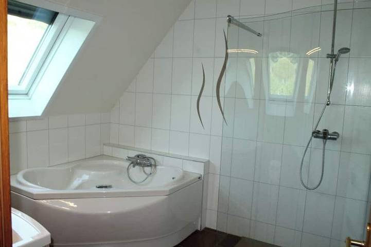 Gîte pour 6 personnes, avec balcon et jacuzzi à Soultzmatt - 4