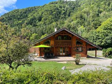 Maison de campagne pour 6 personnes, avec vue et jardin à Dingy-Saint-Clair