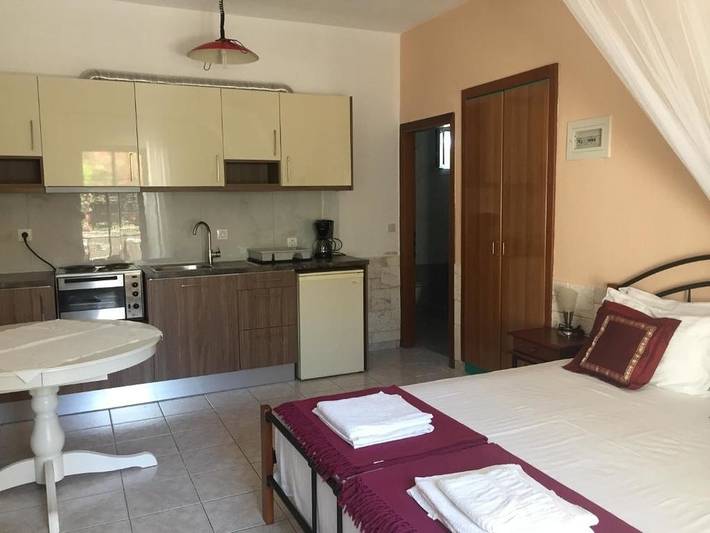 Ferienwohnung für 4 Personen, mit Balkon und Terrasse sowie Garten