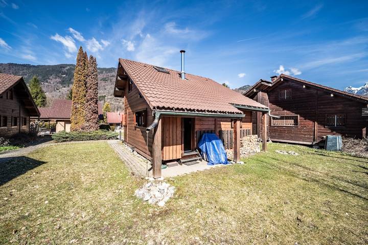 Chalet pour 6 personnes, avec jardin, animaux acceptés à Verchaix