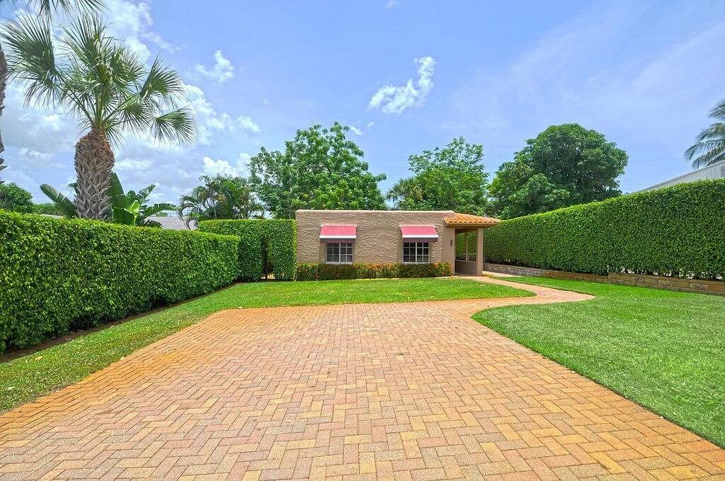 Charming Home w/ Hot Tub! in West Palm Beach, Palm Beach County