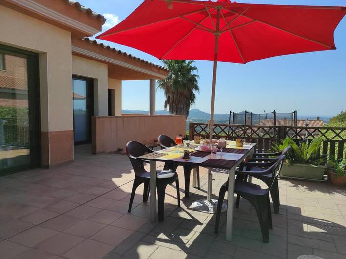 Casa rural para 9 personas, con Balcón y Terraza además de Jardín y Piscina en Tordera - 3