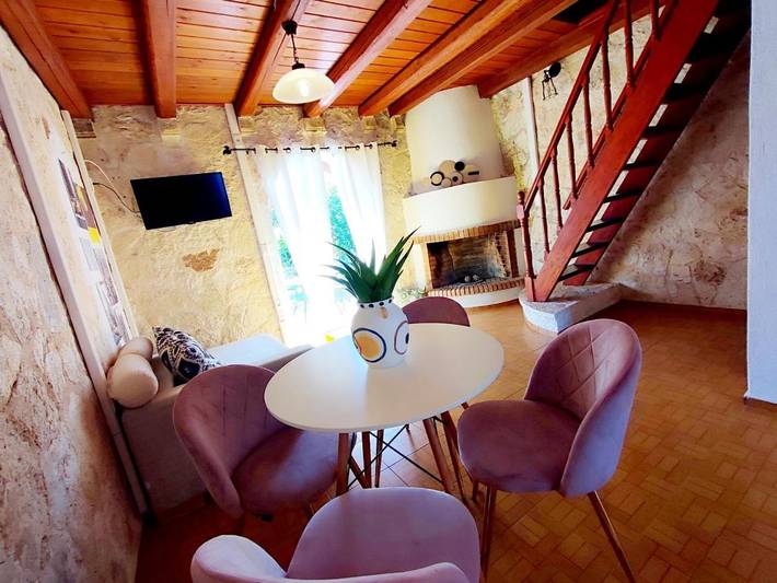 Ferienhaus für 4 Personen, mit Garten und Ausblick in Kefalonia