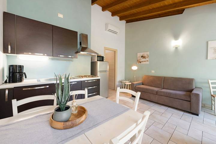 Ferienwohnung für 5 Personen, mit Kinderpool und Garten, mit Haustier in Manerba del Garda - 4