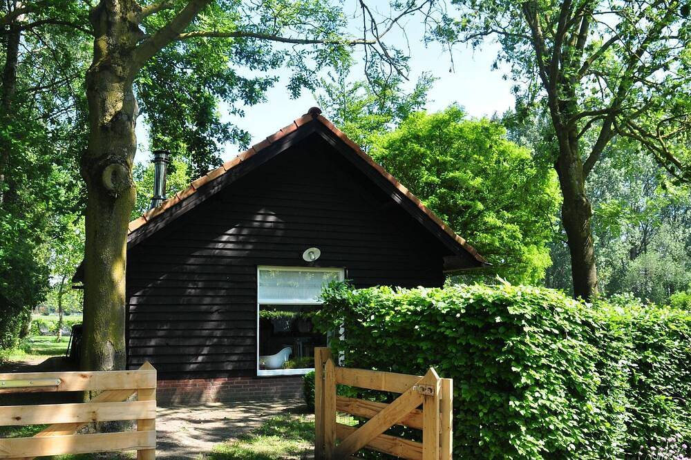 Ferienhaus in Leende mit Garten & Whirlpool in Leende, Nordbrabant