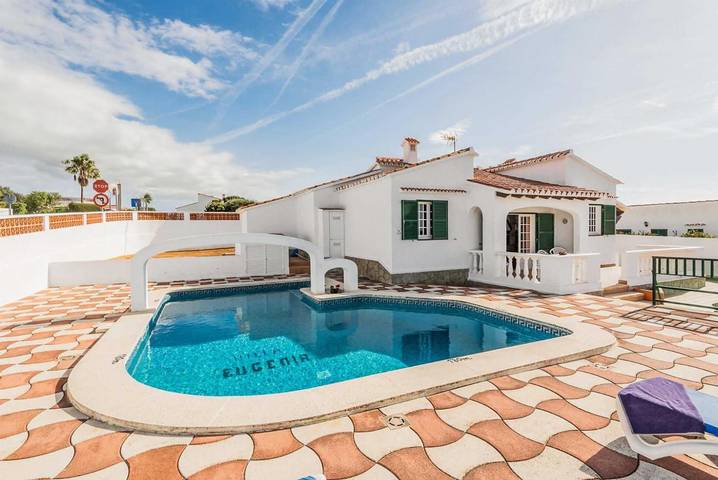 Chalet para 6 personas, con vistas al mar y terraza en Menorca - 3