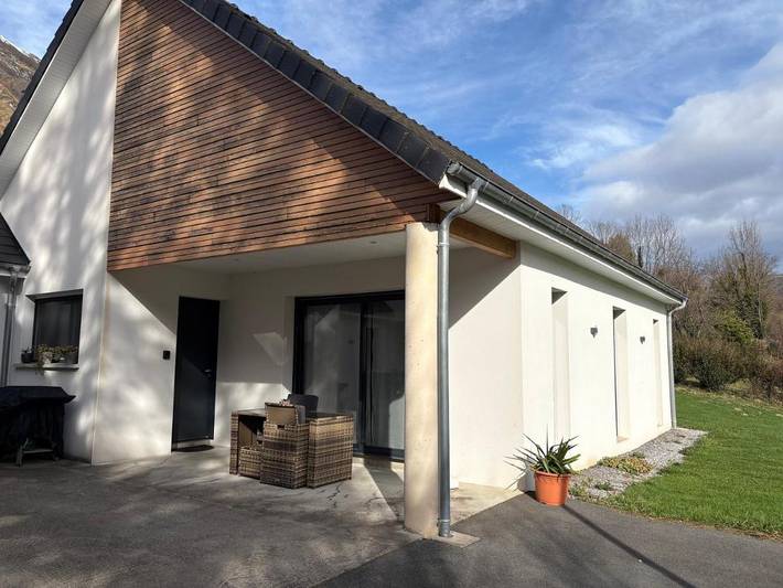 Location de vacances pour 2 personnes, avec vue et jardin à Laruns - 2