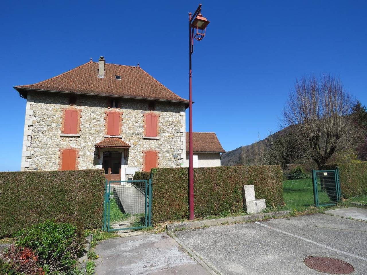 Gîte du Clocher in Merlas, La Tour-du-Pin region