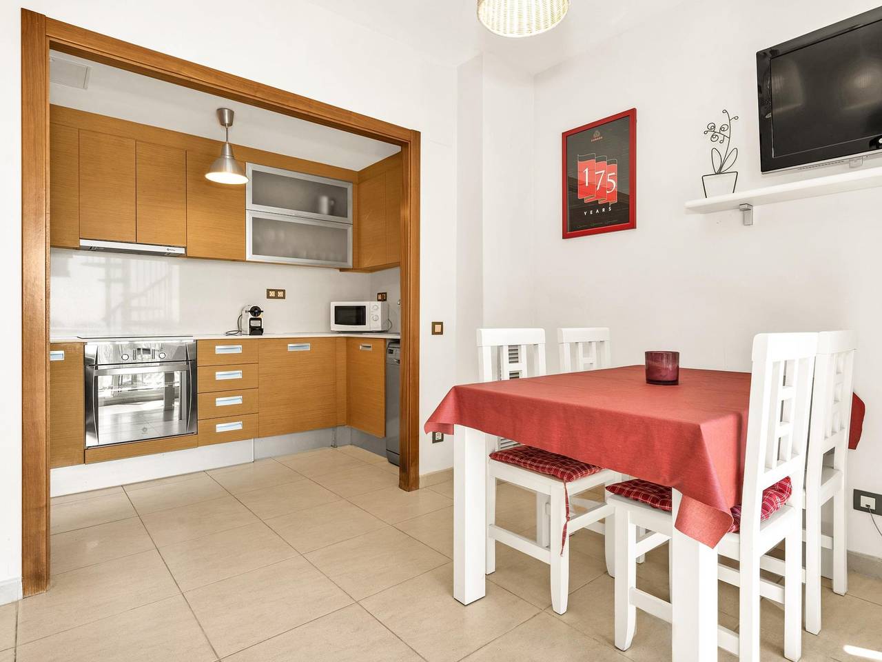 Apartamento vacacional entero, La experiencia mediterranea frente al mar in Miami Playa, Costa Dorada