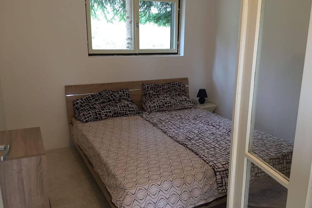 House (140m2, 3 large bedrooms), garden (800m2) fenced, great in Orfű, Pécsi járás