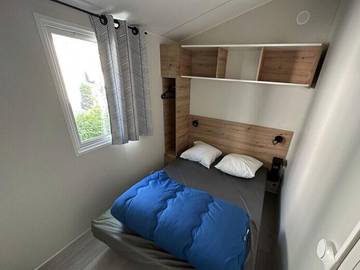 Camping für 4 Personen in Challes-les-Eaux, Bauges, Bild 3