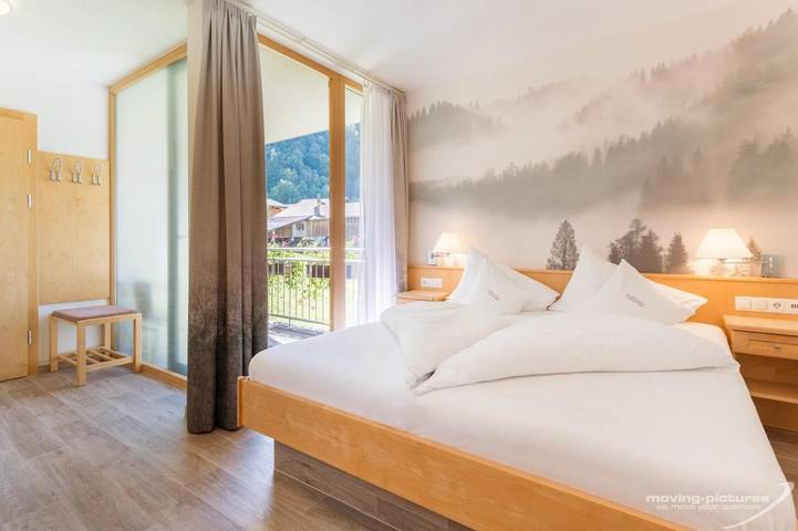 Hôtel pour 2 personnes, avec Balcon et Terrasse ainsi que Jardin et Sauna
