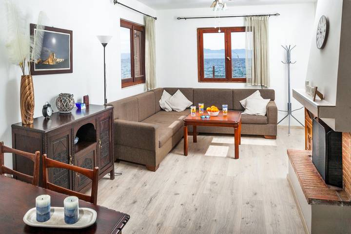 Maison de vacances pour 6 personnes avec terrasse in Magnisia