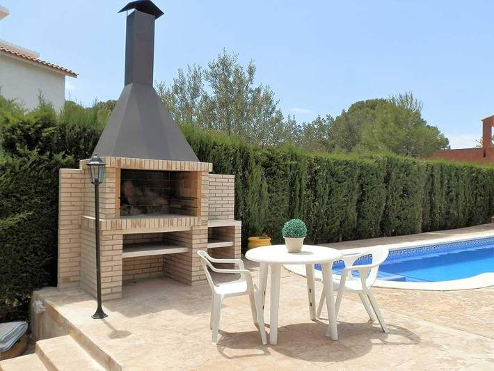 Villa für 8 Personen, mit Ausblick und Terrasse sowie Garten in Tarragona Provinz - 3
