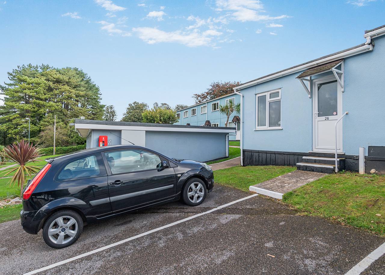 Silver 1 Bedroom Chalet in Brixham, Torbay