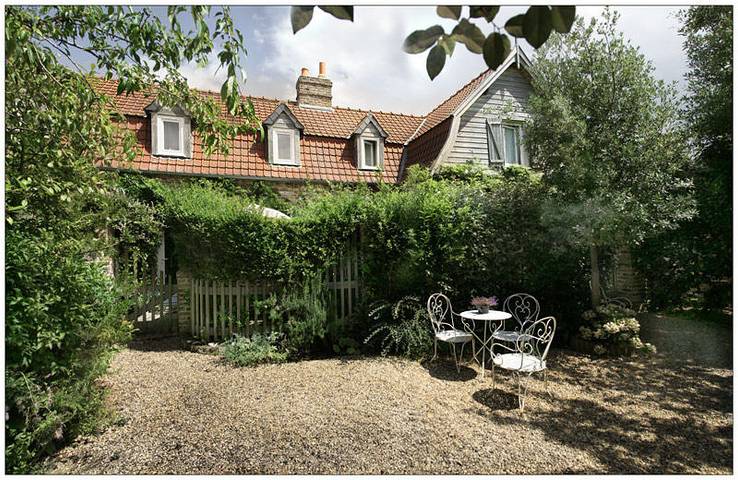 Gîte pour 4 personnes, avec terrasse et jardin