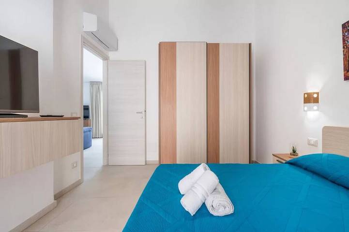 Elegante villa con piscina privata a San Teodoro in Suaredda, San Teodoro