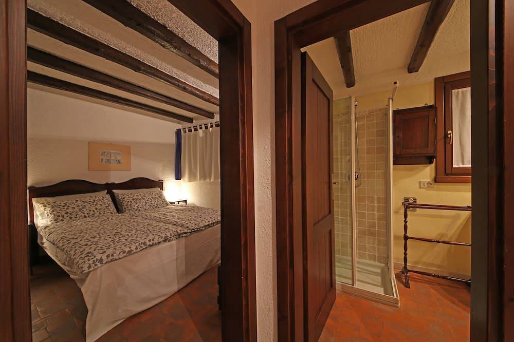 Villa dei Rosmarini auf dem Golf in Toscolano-Maderno, Gardasee-Berge
