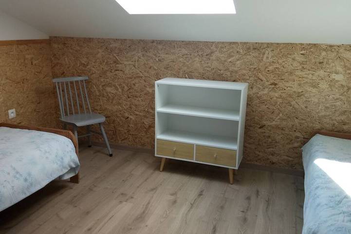 Location de vacances pour 15 personnes, avec jardin et terrasse, animaux acceptés à Favières - 2