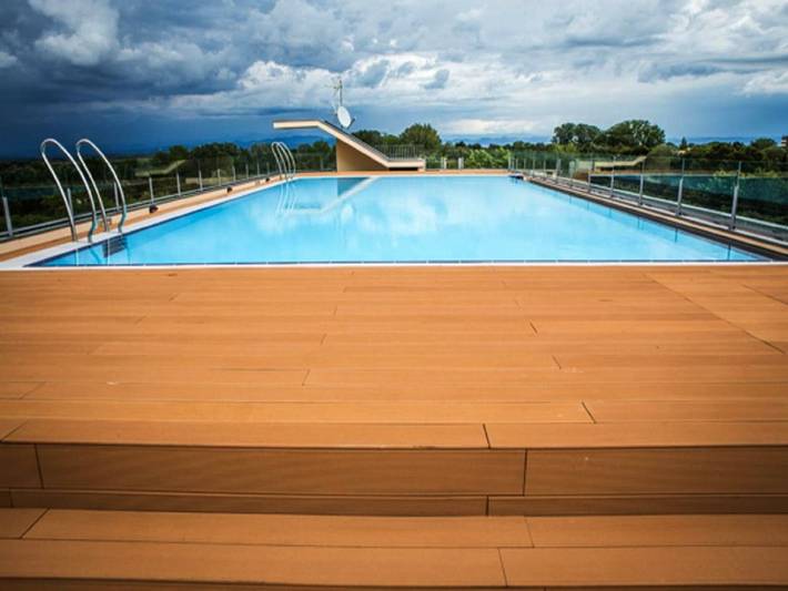 Ferienhaus für 2 Personen, mit Balkon und Terrasse sowie Pool in Grado Pineta