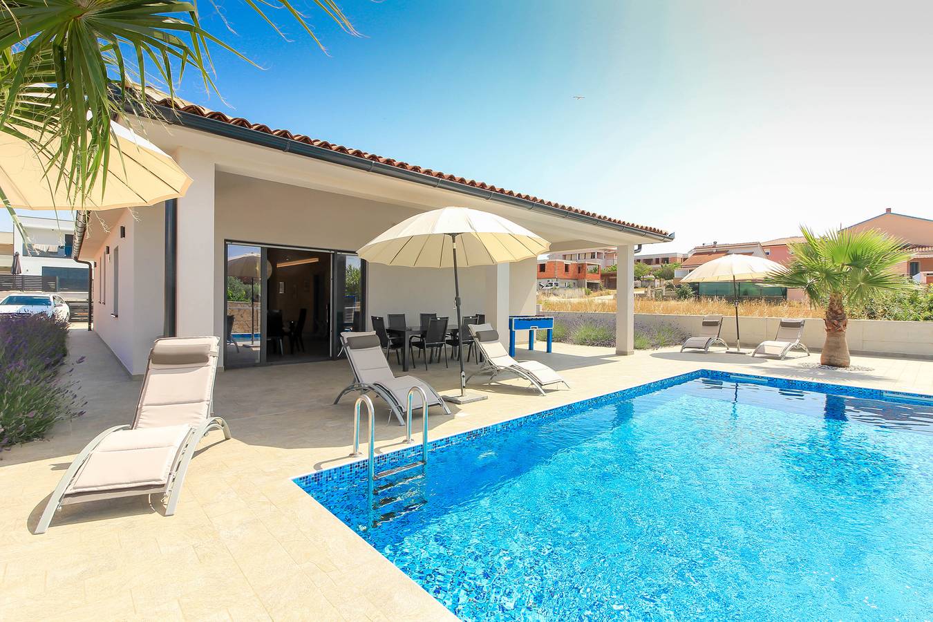 Villa für 8 Personen mit Garten in Pula-Medulin, Pula