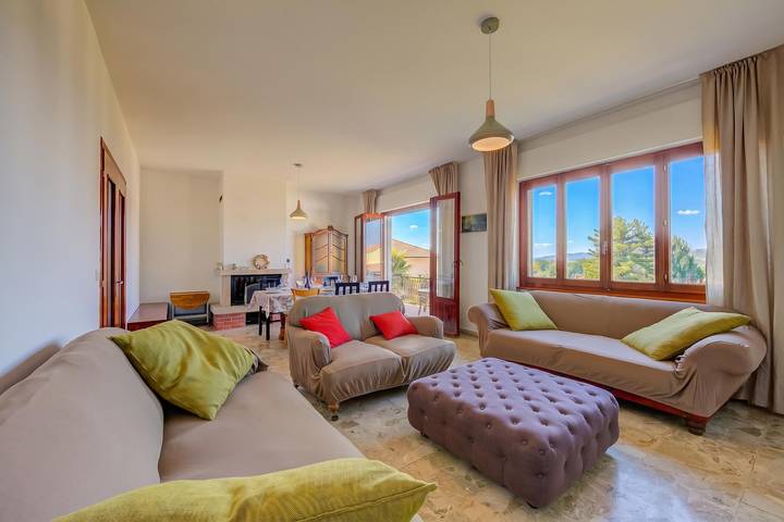 Ganze Wohnung, Residenza Il Parco - Family Retreat with Garden in Ispra, Comune di Ispra