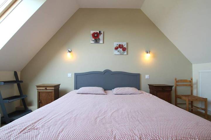 Gîte pour 3 personnes, avec jardin à Servon - 4