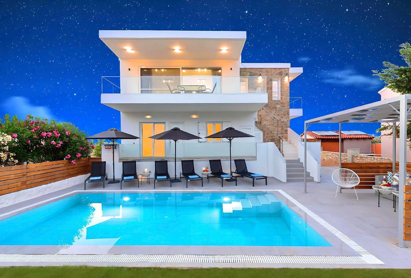 Vakantiehuis met privé-zwembad voor 12 personen ca. 299 qm in Paralia Kourna, Kreta (West-Kreta) in Chania en omgeving