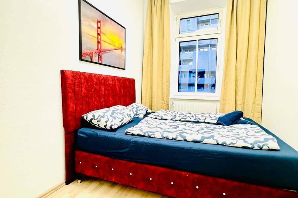 Ganze Wohnung, Comfortable Shared Room | Fac Platz Nearby in Floridsdorf, Wien