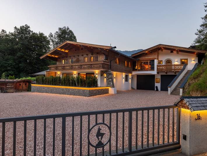 Ferienwohnung für 4 Personen, mit Terrasse in Kitzbühel