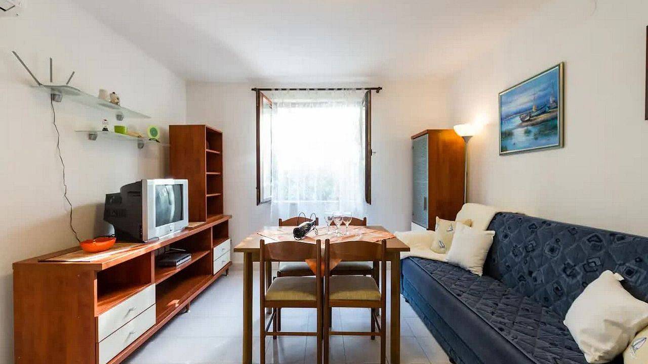 Ganze Ferienwohnung, Ferienwohnung für 4 Personen (60 m²) in Zavala in Zavala, Hvar