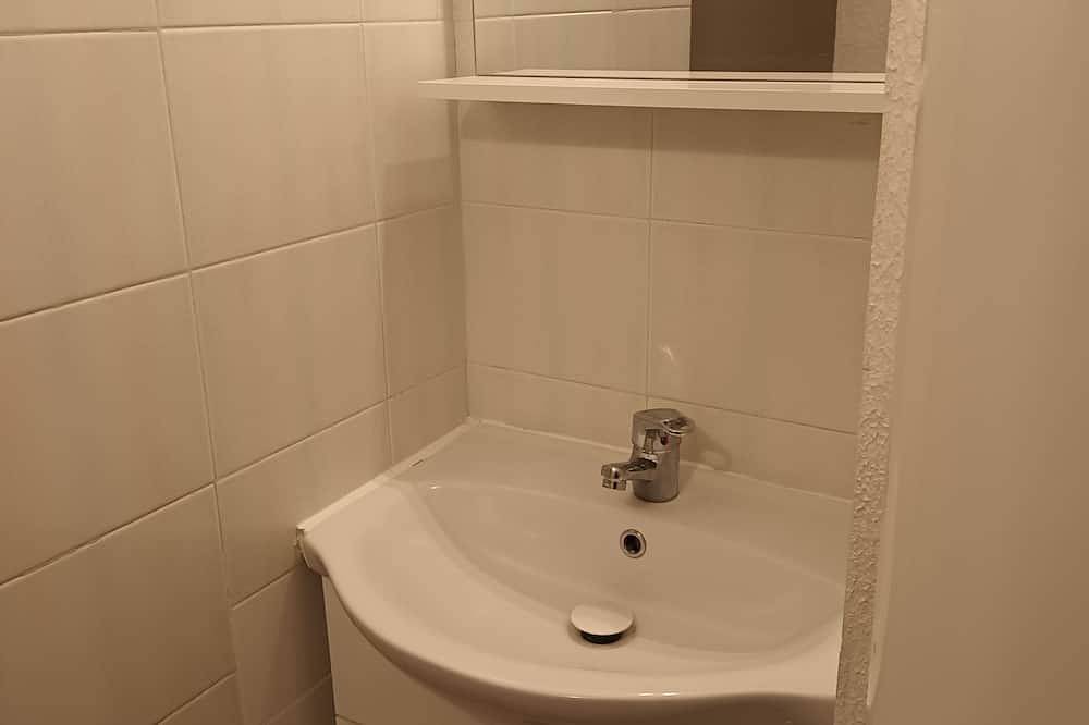 Appartement entier, Risoul (hautes alpes) 1850/2750m 57 remontées, 180 kms de pistes. in Station de Risoul, Risoul