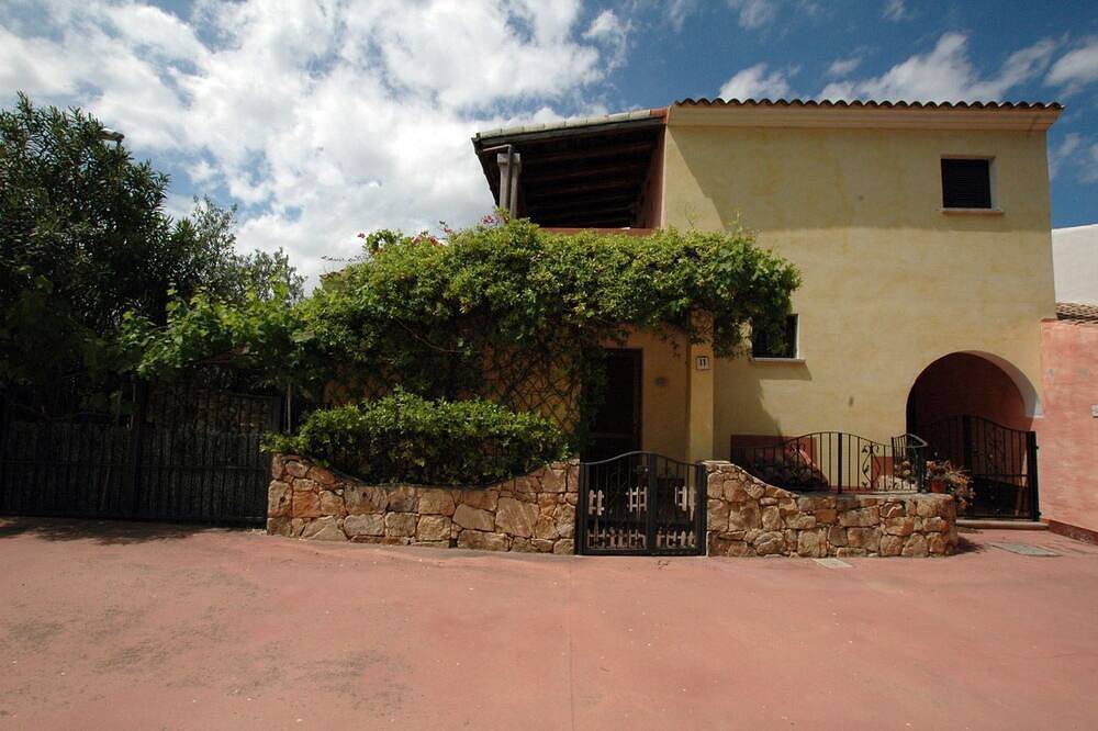 Villa pour 4 Personnes dans Budoni, Olbia-Tempio