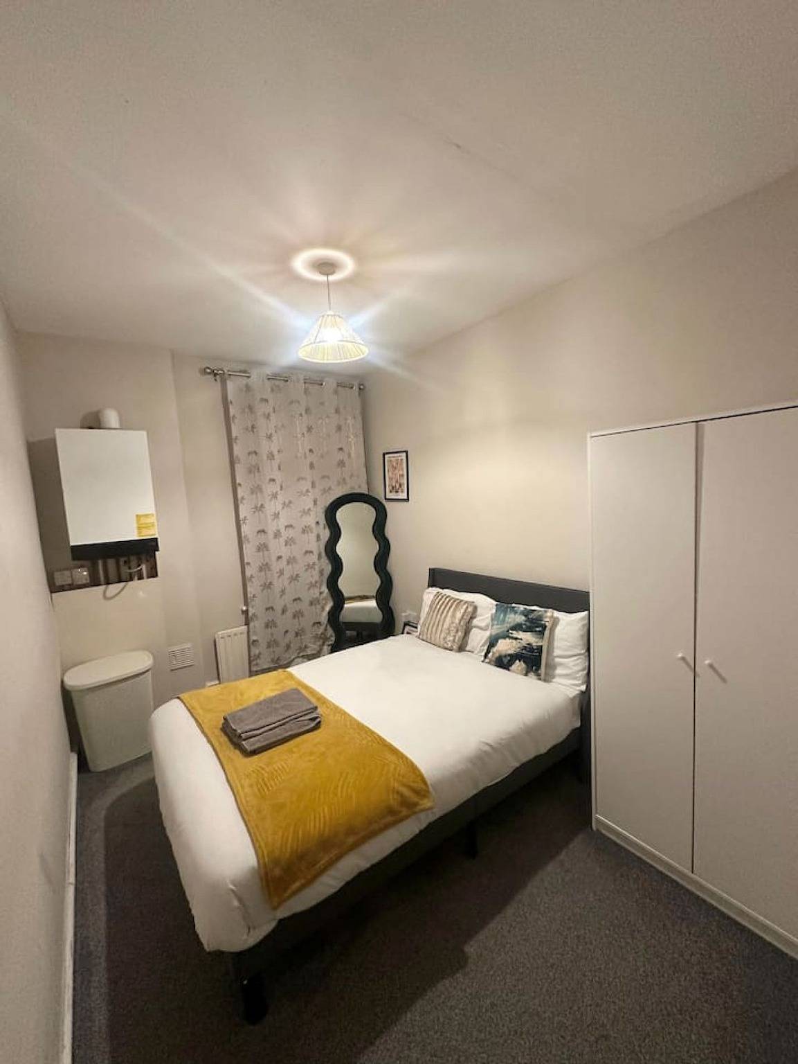 Apartamento entero, Bright & Comfortable 2-Bed Home 5 mins from Newcastle City Centre - Free Parking in Gateshead