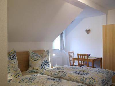 Ferienwohnung für 2 Personen, mit Garten und Terrasse - 1