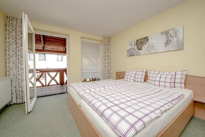 Ferienhaus für 2 Personen, mit Garten und Sauna