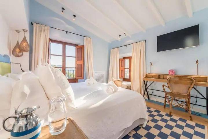 Casa rural para 12 personas, con Balcón además de Terraza y Piscina en Deyá - 4