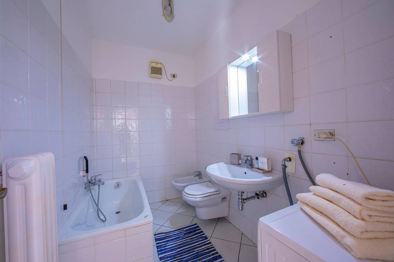 Appartement entier, Dogana Best Lake View in Torbole, Nago-Torbole