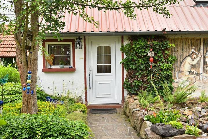 Ferienwohnung für 2 Personen, mit Garten und Ausblick