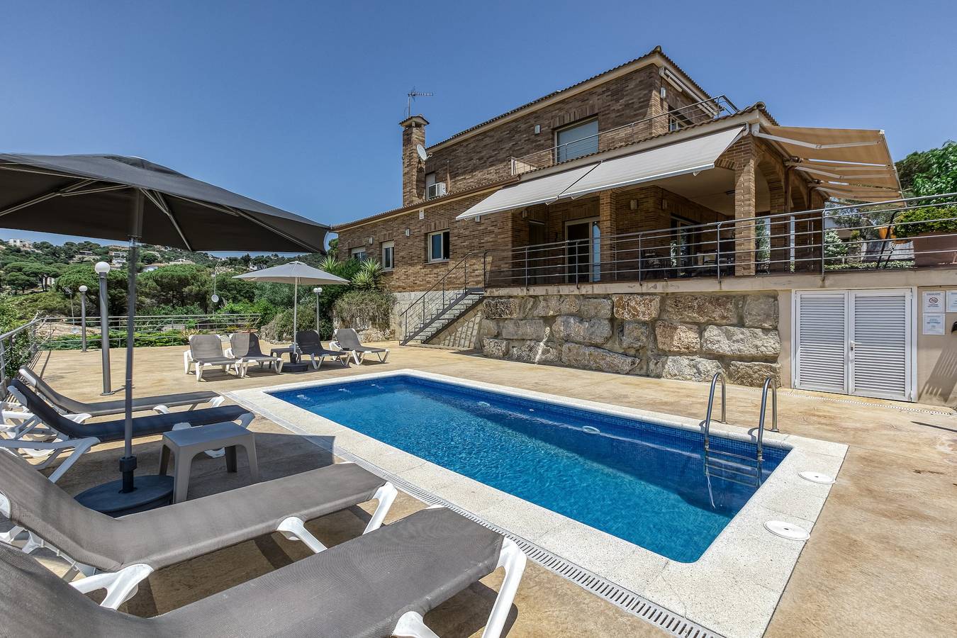 Casa de vacaciones 'Olive' con piscina privada, Wi-Fi y aire acondicionado in Lloret de Mar, Costa Brava