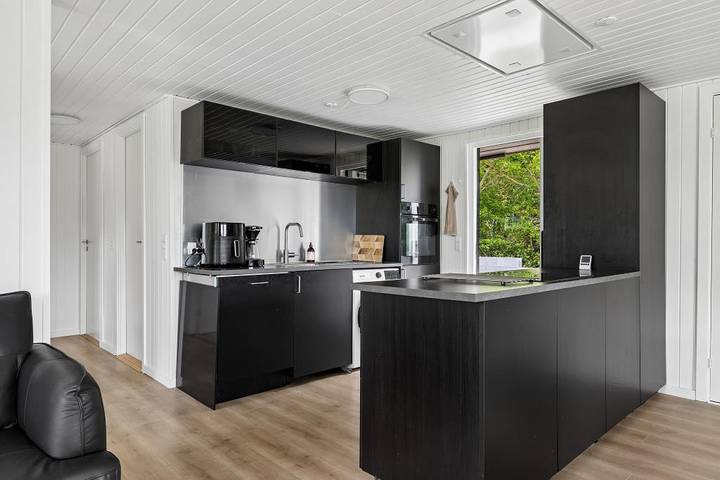 Gemütliches, frisch renoviertes Ferienhaus nahe Følle Strand in Følle Strand, Süddjursland