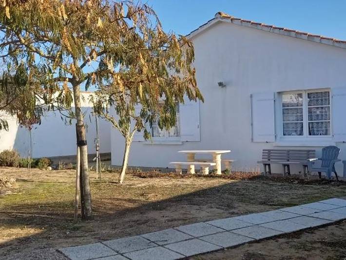 Location de vacances pour 6 personnes, avec jardin dans Plage Du Pont D Yeu Notre Dame De Monts - 2