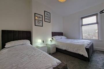 Holiday Home for 6 People in Blackpool, North West England, Photo 4